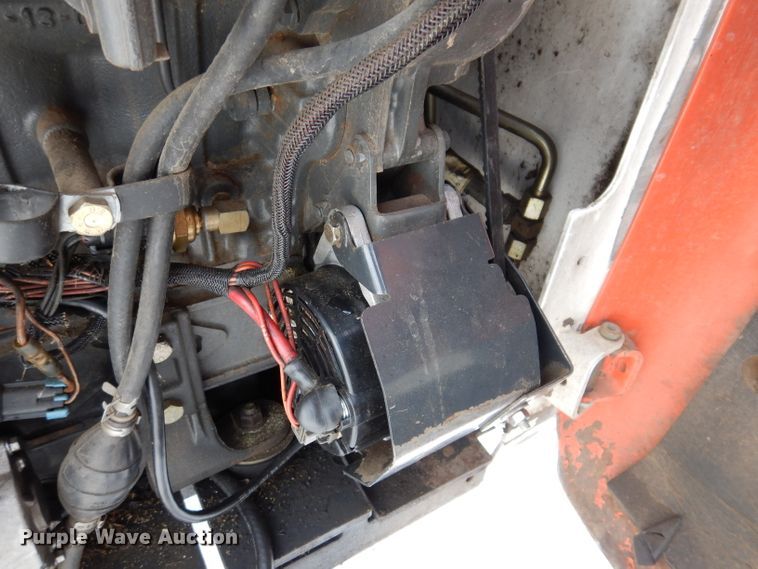 image for item KH9002 2003 Bobcat S250  skid steer loader