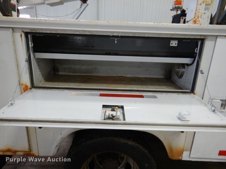 image for item KH9003 2011 Dodge Ram 4500  bucket truck