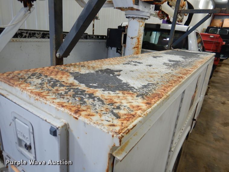 image for item KH9003 2011 Dodge Ram 4500  bucket truck