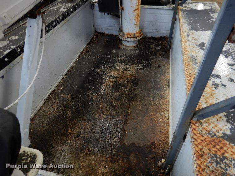 image for item KH9003 2011 Dodge Ram 4500  bucket truck