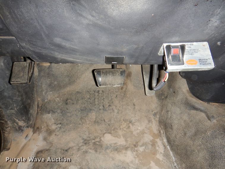 image for item KH9003 2011 Dodge Ram 4500  bucket truck