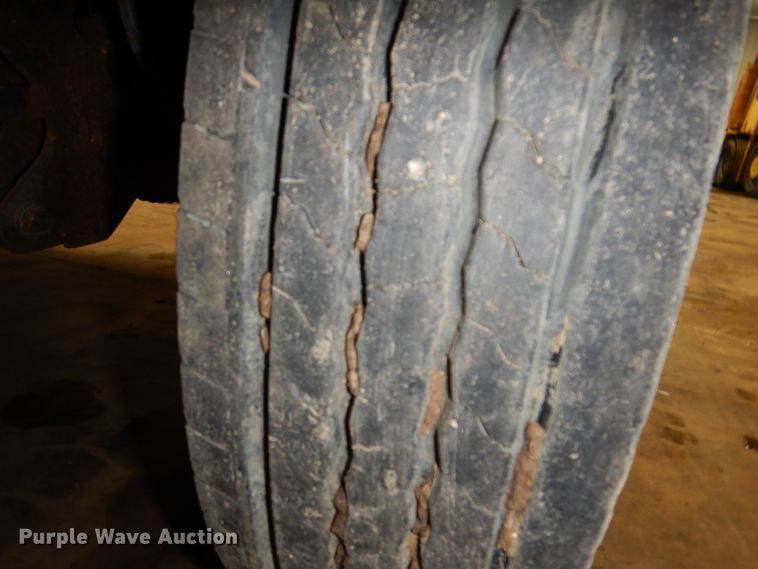 image for item KH9003 2011 Dodge Ram 4500  bucket truck