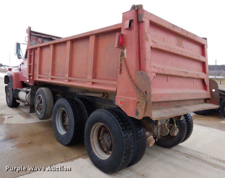 image for item KH9006 1994 Ford LT8000F  dump truck
