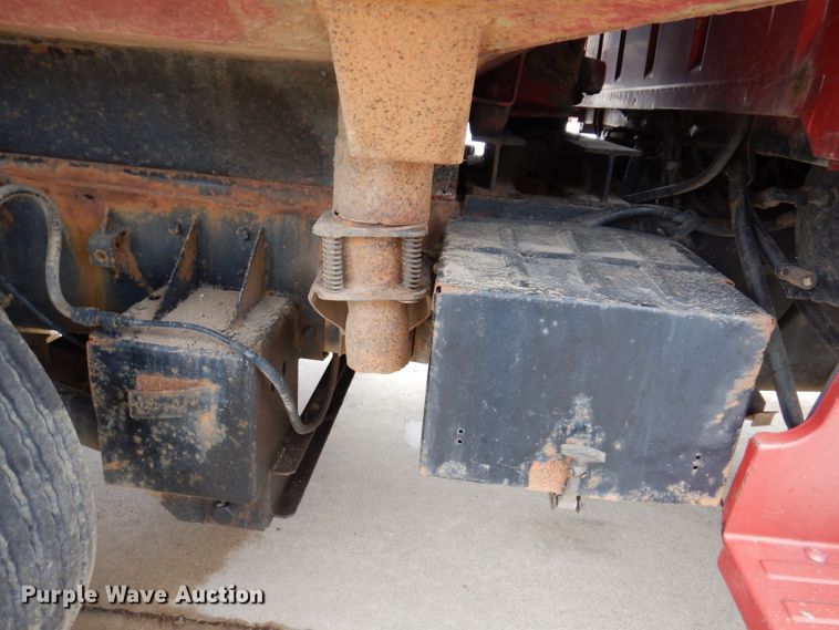 image for item KH9006 1994 Ford LT8000F  dump truck