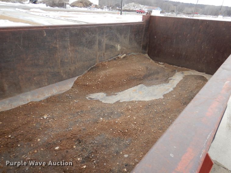 image for item KH9006 1994 Ford LT8000F  dump truck