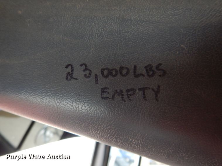 image for item KH9006 1994 Ford LT8000F  dump truck