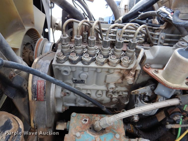 image for item KH9006 1994 Ford LT8000F  dump truck