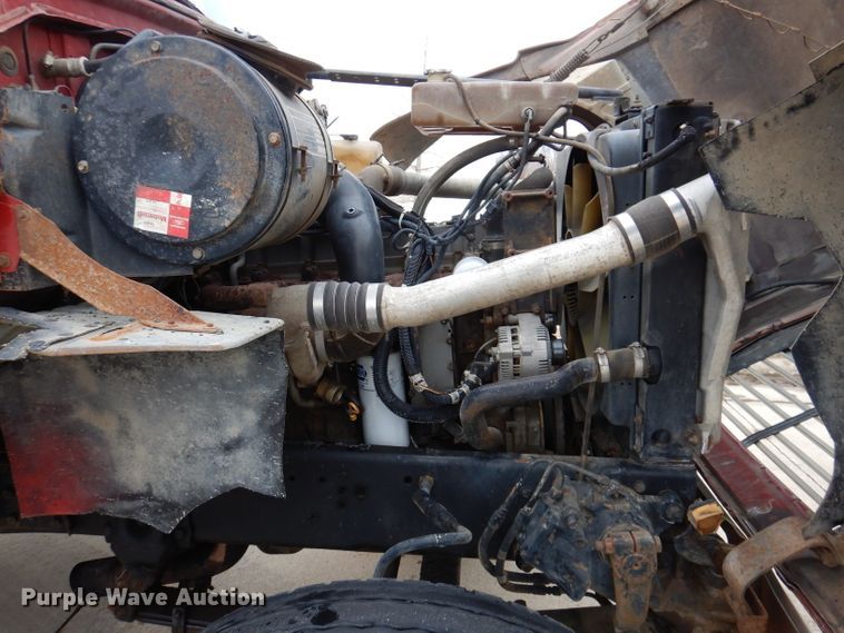 image for item KH9006 1994 Ford LT8000F  dump truck