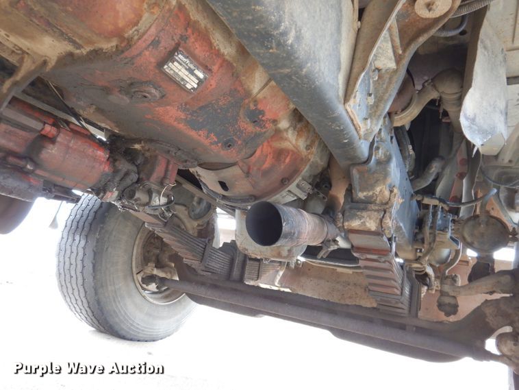 image for item KH9006 1994 Ford LT8000F  dump truck