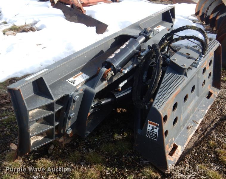 image for item KH9755 Grouser 84"W skid steer blade