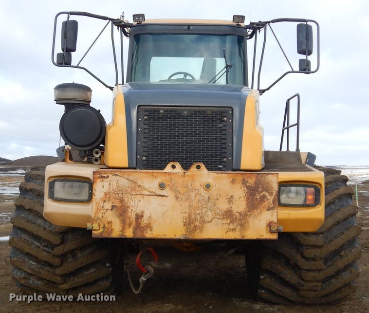 image for item MX9792 2004 Bell 4206D  4WD scraper tractor