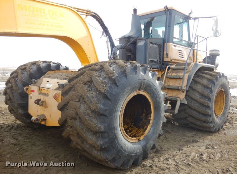 image for item MX9792 2004 Bell 4206D  4WD scraper tractor