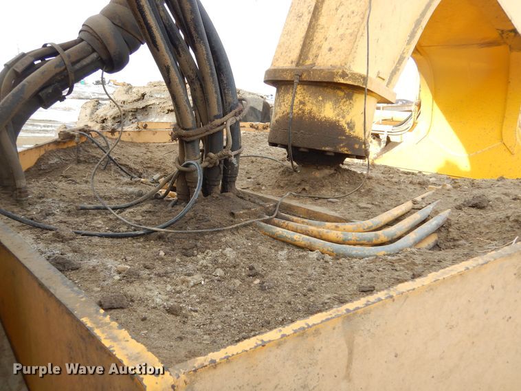 image for item MX9792 2004 Bell 4206D  4WD scraper tractor