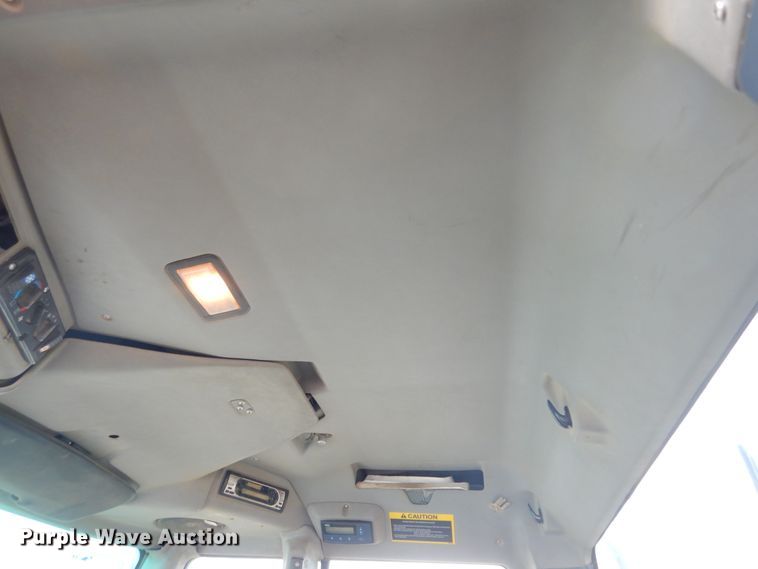 image for item MX9792 2004 Bell 4206D  4WD scraper tractor