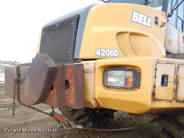 image for item MX9795 2004 Bell 4206D  4WD scraper tractor