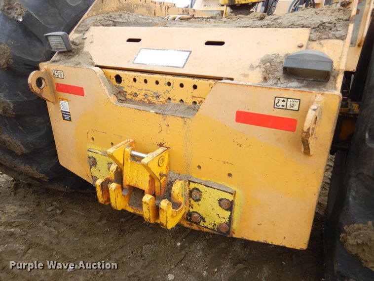 image for item MX9795 2004 Bell 4206D  4WD scraper tractor