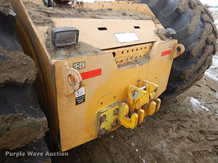 image for item MX9795 2004 Bell 4206D  4WD scraper tractor