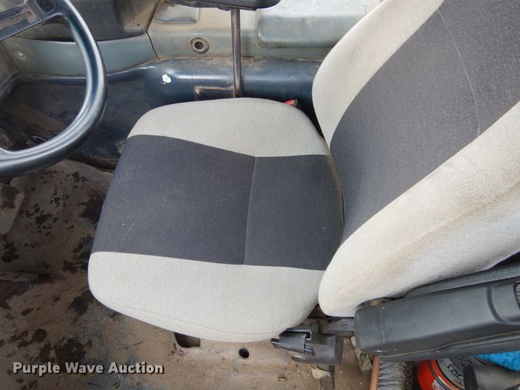 image for item MX9795 2004 Bell 4206D  4WD scraper tractor