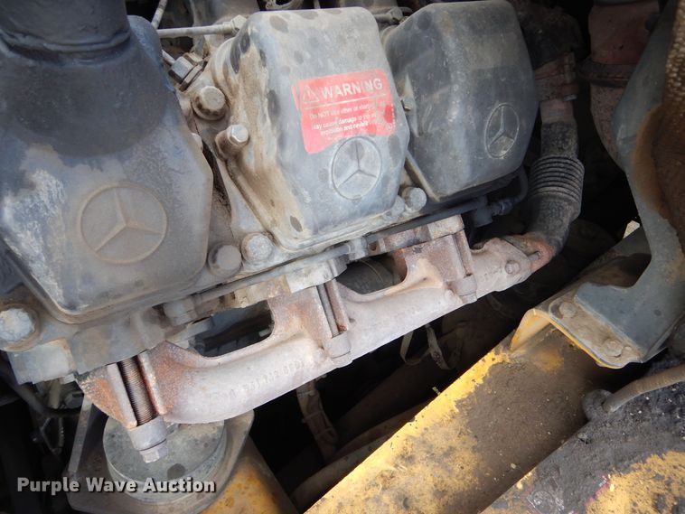 image for item MX9795 2004 Bell 4206D  4WD scraper tractor