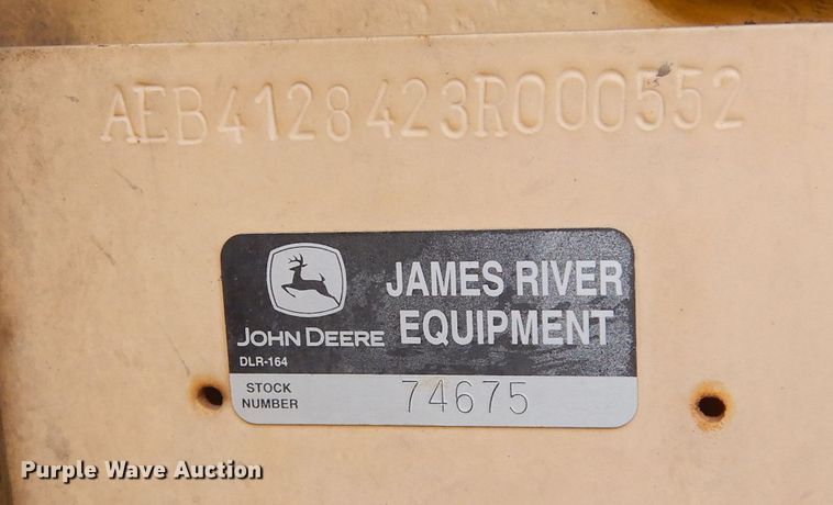 image for item MX9795 2004 Bell 4206D  4WD scraper tractor