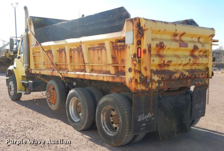 image for item MX9800 2007 Freightliner Business Class M2  dump truck