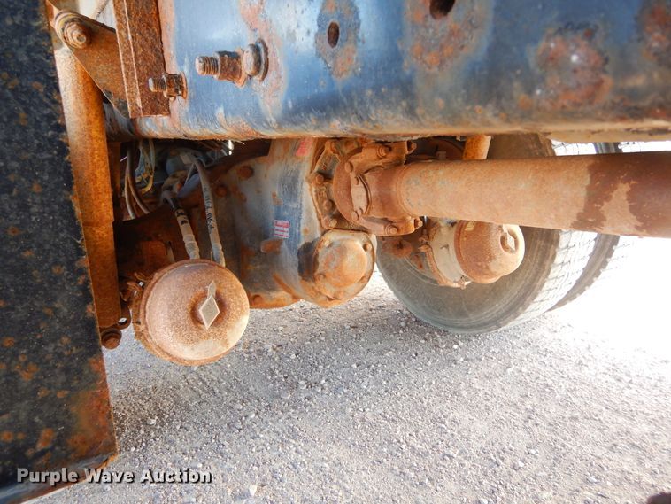 image for item MX9800 2007 Freightliner Business Class M2  dump truck