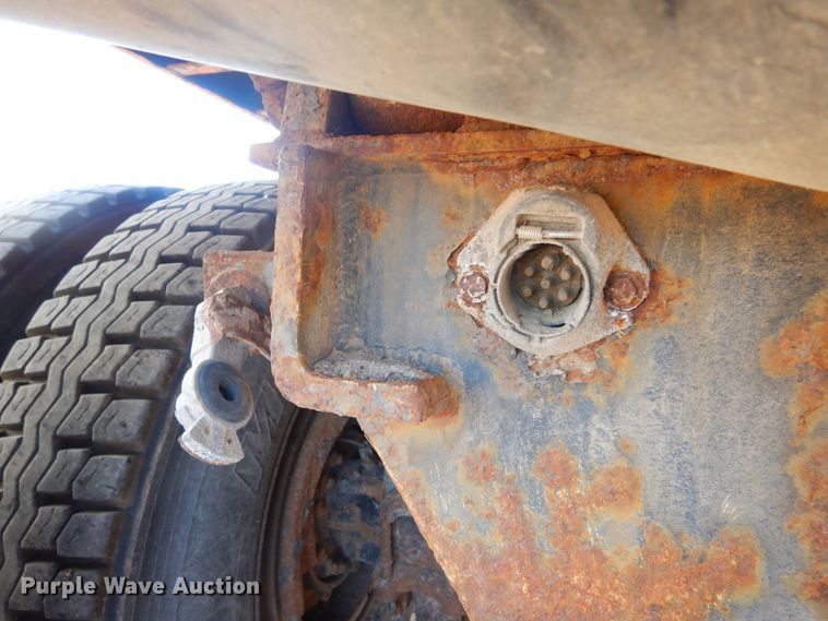 image for item MX9800 2007 Freightliner Business Class M2  dump truck