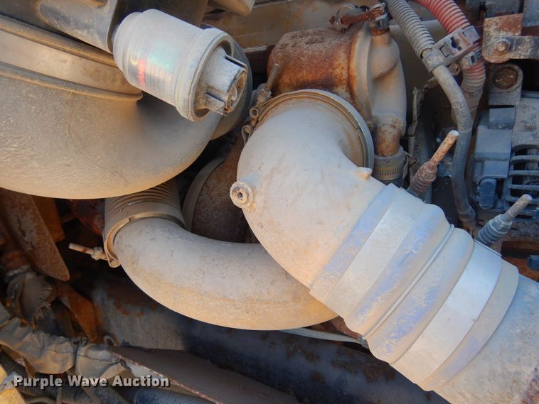 image for item MX9800 2007 Freightliner Business Class M2  dump truck