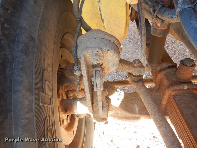 image for item MX9800 2007 Freightliner Business Class M2  dump truck