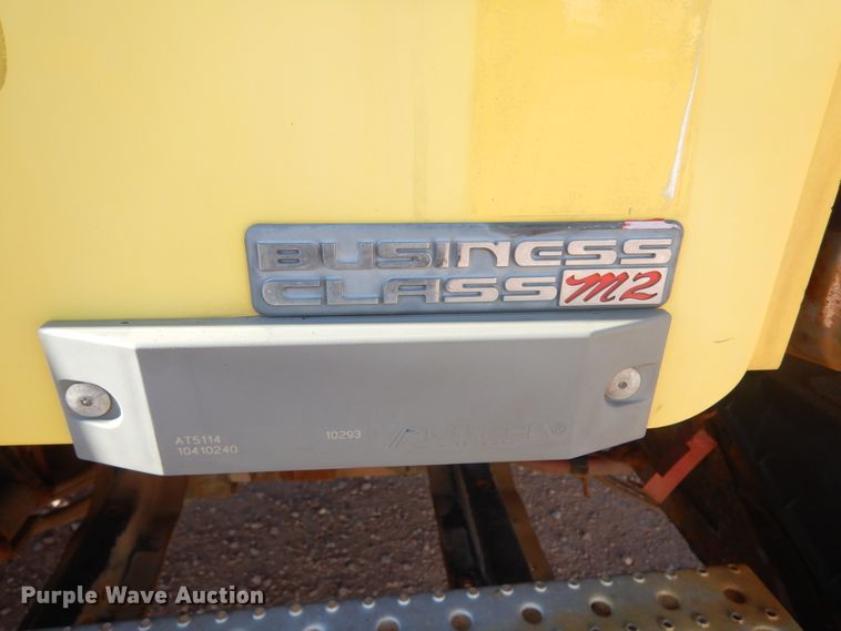 image for item MX9800 2007 Freightliner Business Class M2  dump truck