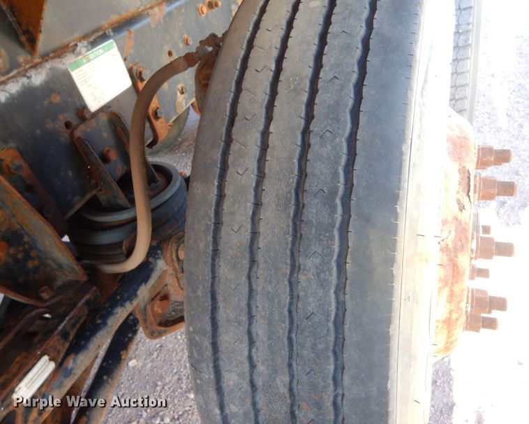 image for item MX9800 2007 Freightliner Business Class M2  dump truck