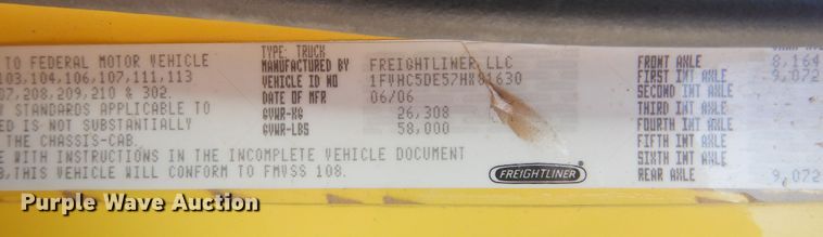 image for item MX9800 2007 Freightliner Business Class M2  dump truck