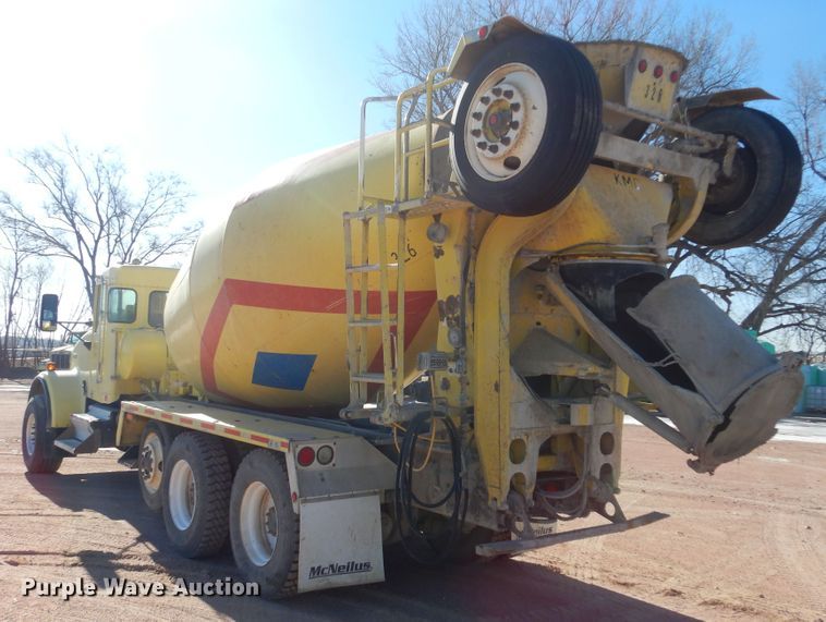 image for item MX9801 2004 Kenworth W900  ready mix truck