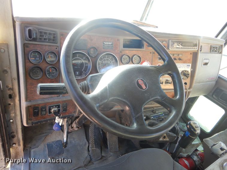 image for item MX9801 2004 Kenworth W900  ready mix truck