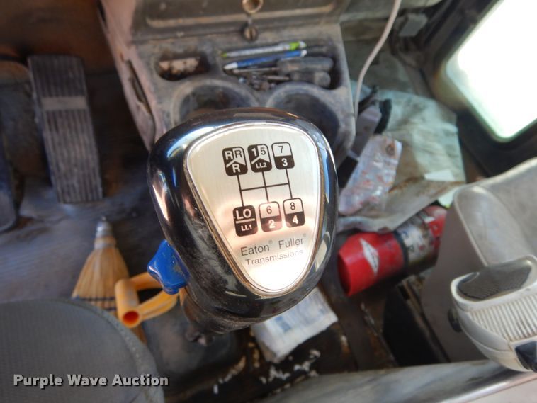 image for item MX9801 2004 Kenworth W900  ready mix truck