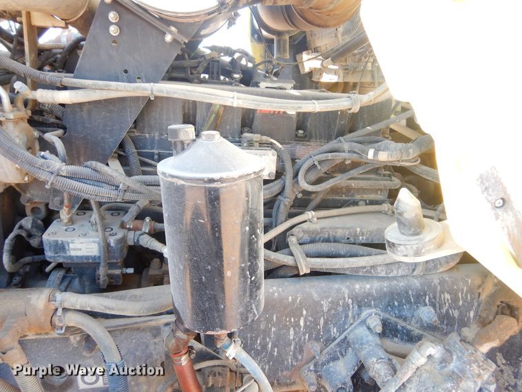 image for item MX9801 2004 Kenworth W900  ready mix truck