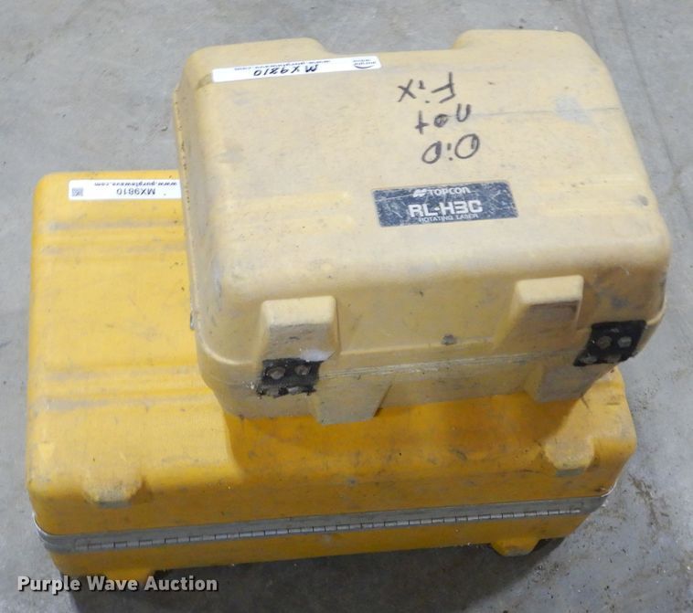 image for item MX9810 (2) construction lasers