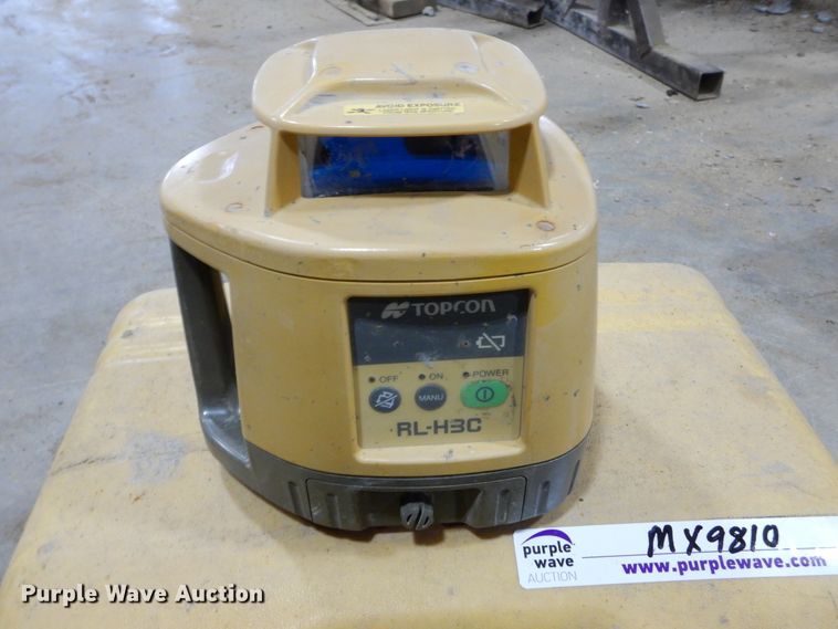 image for item MX9810 (2) construction lasers