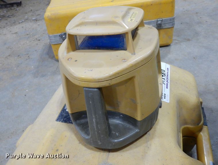 image for item MX9810 (2) construction lasers