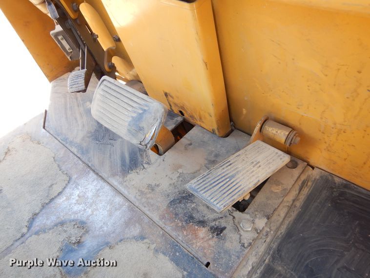 image for item MX9816 Caterpillar M40D  forklift