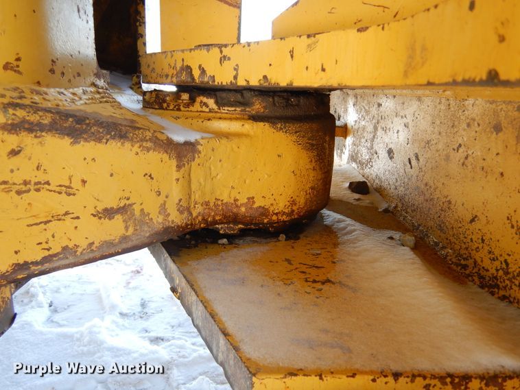 image for item MX9820 1995 Caterpillar 988F  wheel loader