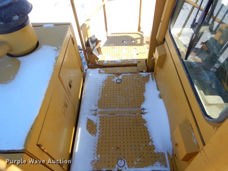 image for item MX9820 1995 Caterpillar 988F  wheel loader