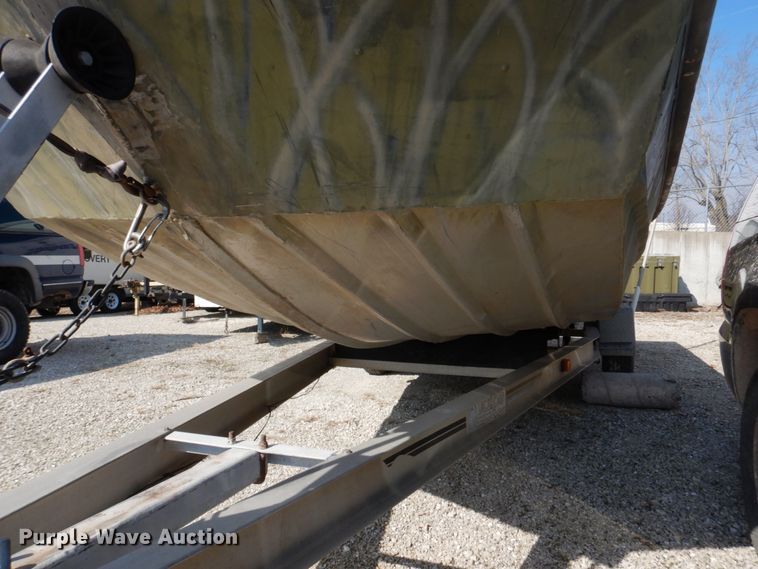 image for item DE7518 1999 SeaArk  boat