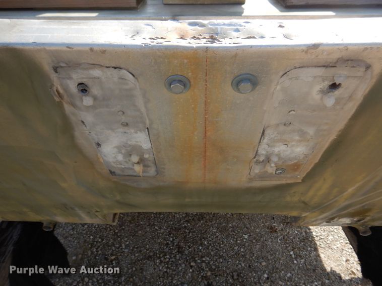 image for item DE7518 1999 SeaArk  boat