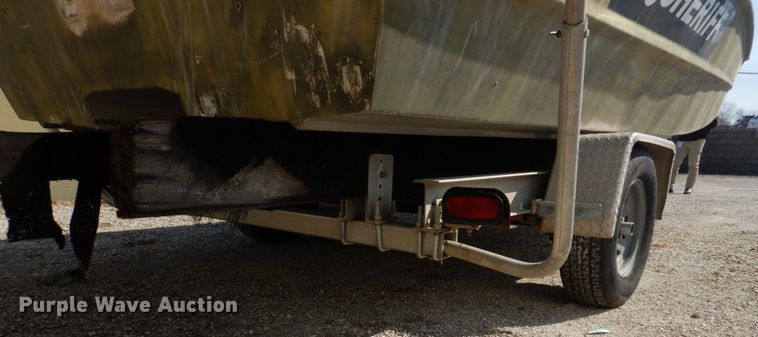 image for item DE7518 1999 SeaArk  boat