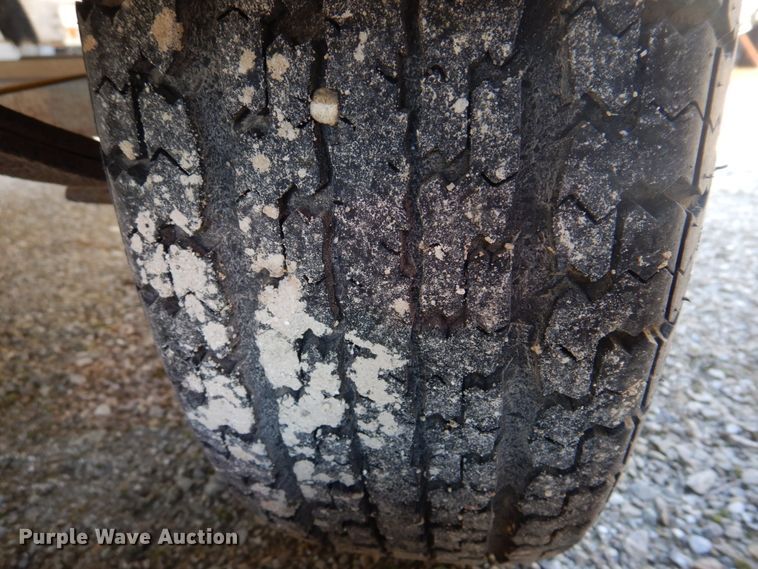 image for item DE7518 1999 SeaArk  boat