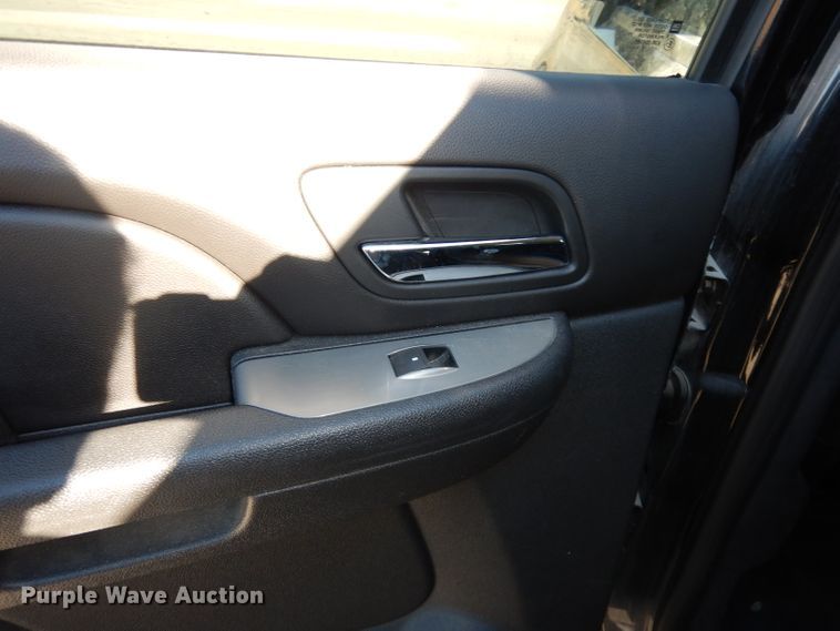 image for item DH8822 2013 Chevrolet Tahoe Police  SUV