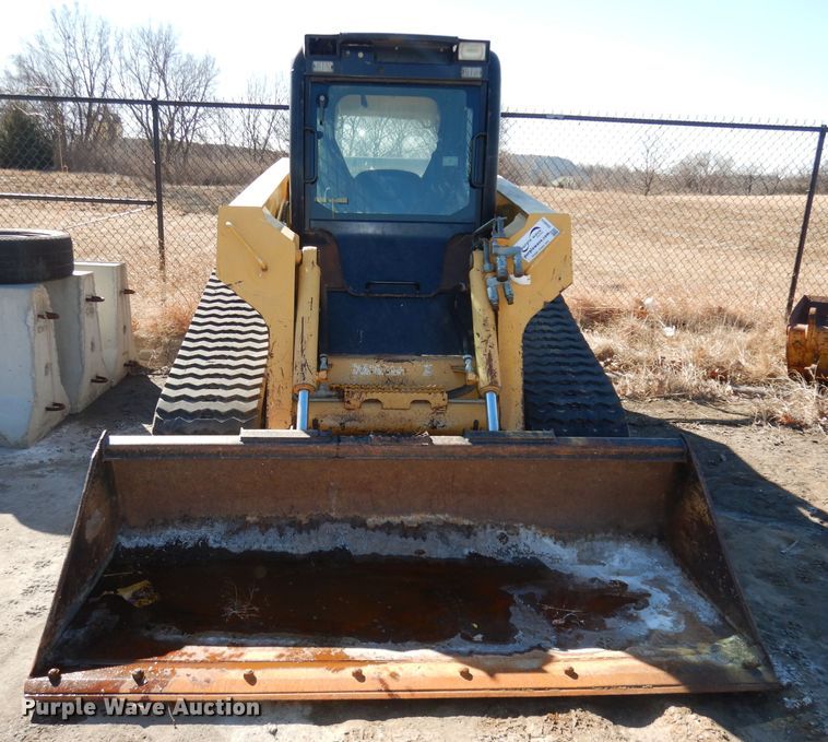 image for item DH8824 2008 John Deere CT332  tracked skid steer loader