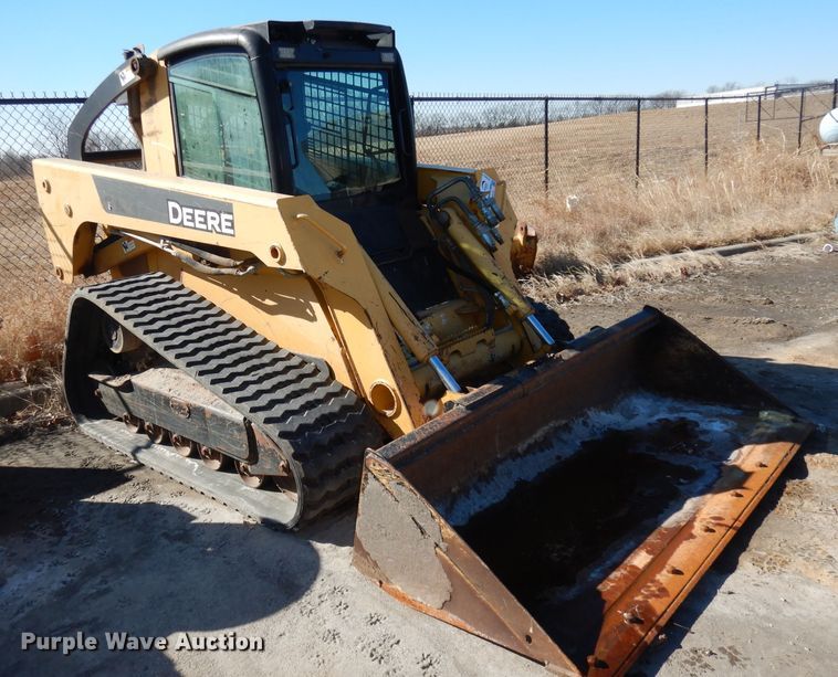 image for item DH8824 2008 John Deere CT332  tracked skid steer loader