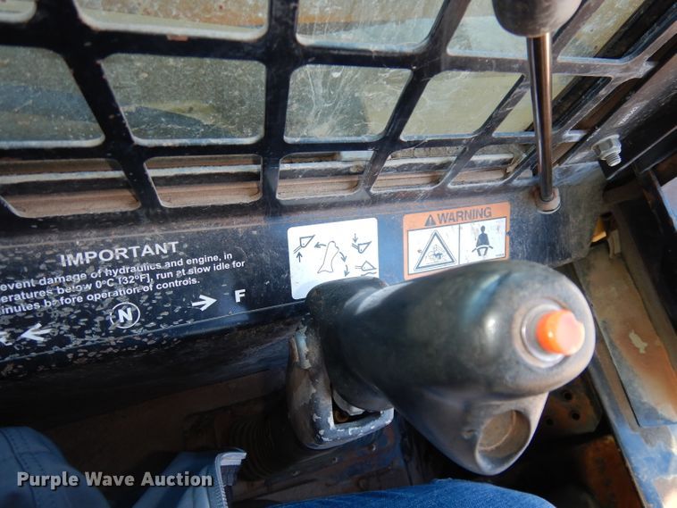 image for item DH8824 2008 John Deere CT332  tracked skid steer loader